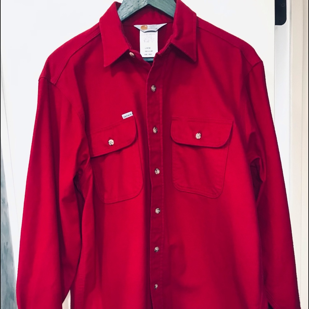 Carhartt, Rugged Wear, Flannel Shirt. Beautiful  solid red color, Size Large!